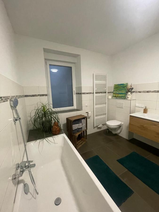 Mayen, Baeckerstr, Privatzimmer Nr1, Innenstadt, Naehe Nuerburgring & Burg Eltz, Gemeinschaftsbad Eksteriør bilde